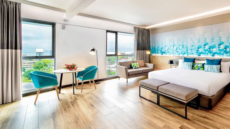 Tanoa Plaza Hotel Suite