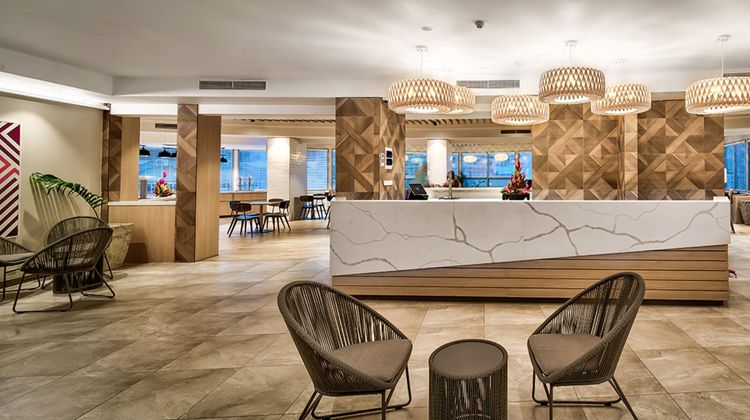 Tanoa Plaza Hotel Lobby
