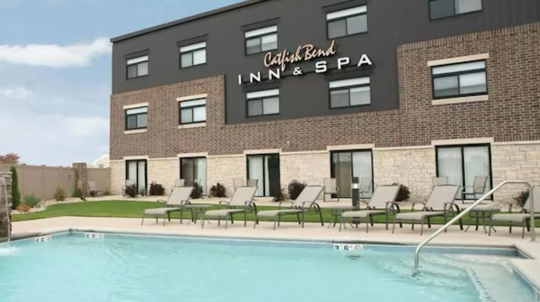 <b>Catfish Bend Inn & Spa Pool</b>. Images powered by <a href="https://www.leonardoworldwide.com/" title="Leonardo Worldwide" target="_blank">Leonardo</a>.