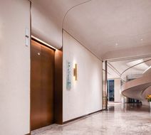 Holiday Inn GCEC Lobby