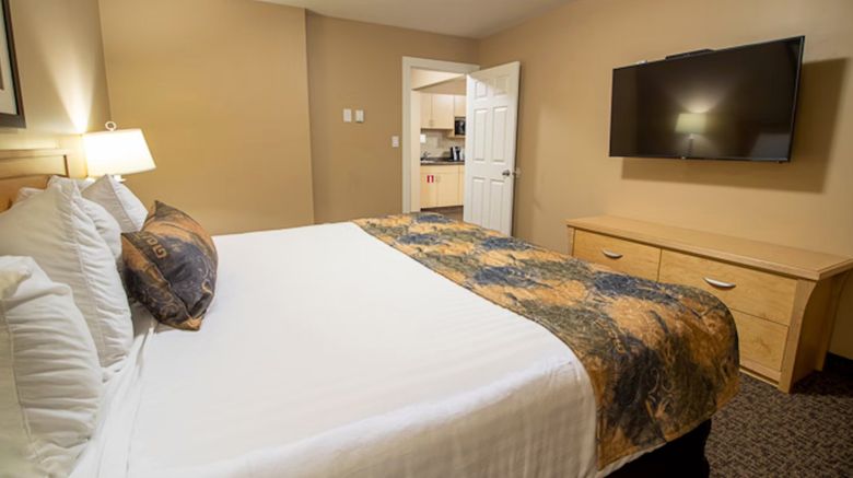 <b>BCMInns Rusty's Fort McMurray Suite</b>. Images powered by <a href="https://www.leonardoworldwide.com/" title="Leonardo Worldwide" target="_blank">Leonardo</a>.
