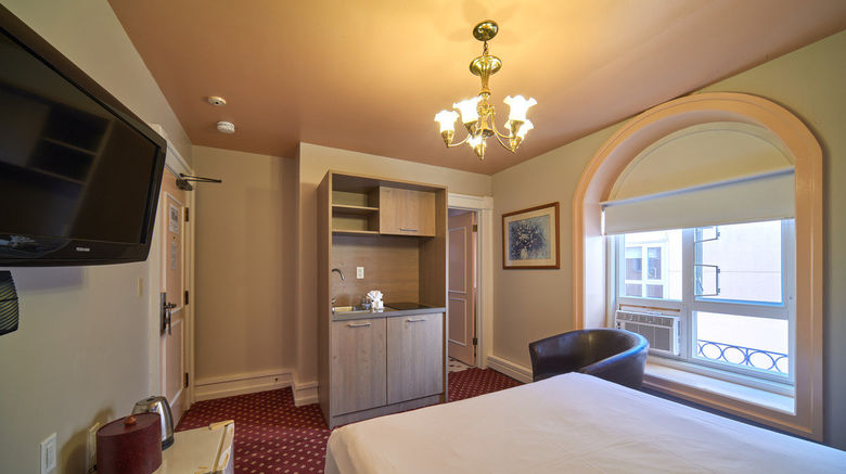 <b>Bedford Regency Hotel Room</b>. Images powered by <a href="https://www.leonardoworldwide.com/" title="Leonardo Worldwide" target="_blank">Leonardo</a>.
