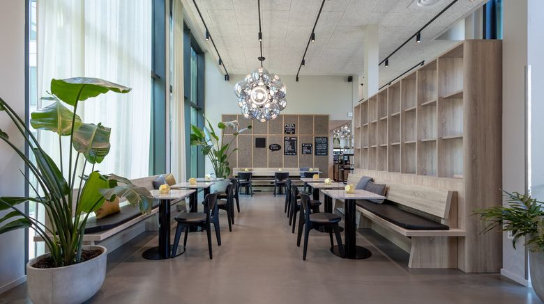<b>UNITY Malmo Lobby</b>. Images powered by <a href="https://www.leonardoworldwide.com/" title="Leonardo Worldwide" target="_blank">Leonardo</a>.