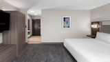 Holiday Inn Express & Suites Reedsburg Room