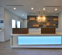 Holiday Inn Express/Stes North-Woodlands Exterior