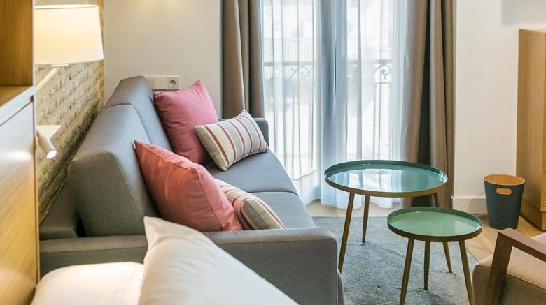 <b>Aquitania Home Suites Room</b>. Images powered by <a href="https://www.leonardoworldwide.com/" title="Leonardo Worldwide" target="_blank">Leonardo</a>.