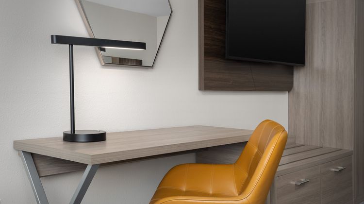 Holiday Inn Express Spokane Airport by IHG Room