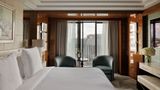 <b>Four Seasons Hotel London at Park Lane Room</b>. Images powered by <a href="https://www.leonardoworldwide.com/" title="Leonardo Worldwide" target="_blank">Leonardo</a>.