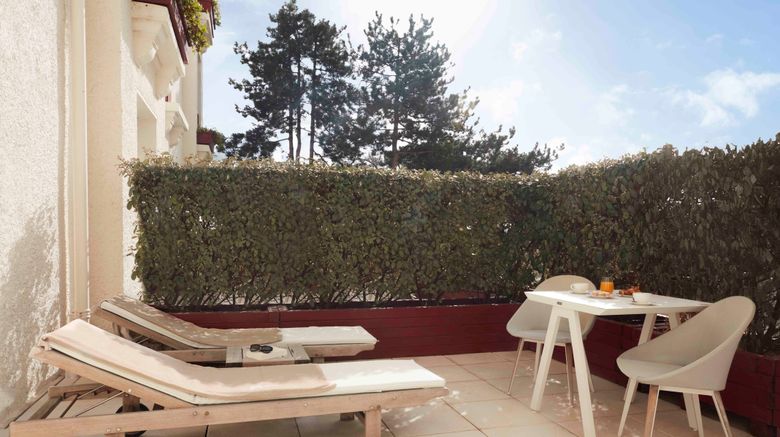 <b>Hotel Hermitage Barriere Exterior</b>. Images powered by <a href="https://www.leonardoworldwide.com/" title="Leonardo Worldwide" target="_blank">Leonardo</a>.