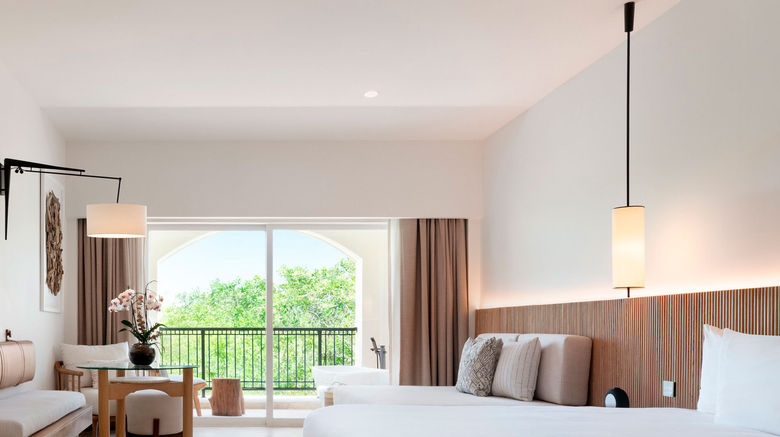 <b>Kimpton Tres Rios Room</b>. Images powered by <a href="https://www.leonardoworldwide.com/" title="Leonardo Worldwide" target="_blank">Leonardo</a>.