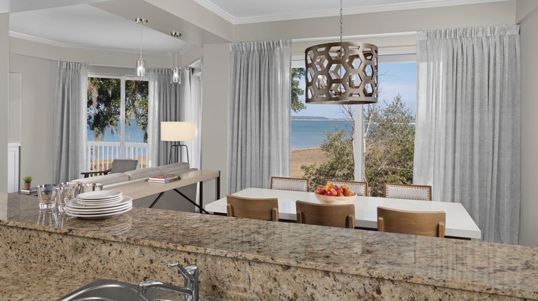 <b>Marriott's Harbour Club Room</b>. Images powered by <a href="https://www.leonardoworldwide.com/" title="Leonardo Worldwide" target="_blank">Leonardo</a>.