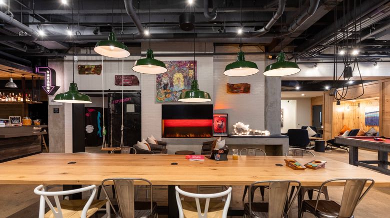 <b>Moxy Nashville Downtown Lobby</b>. Images powered by <a href="https://www.leonardoworldwide.com/" title="Leonardo Worldwide" target="_blank">Leonardo</a>.