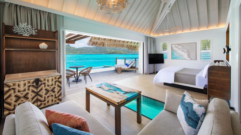 <b>The Westin Bora Bora Resort & Spa Pool</b>. Images powered by <a href="https://www.leonardoworldwide.com/" title="Leonardo Worldwide" target="_blank">Leonardo</a>.
