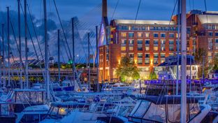 Residence Inn Boston Harbor Tudor Wharf