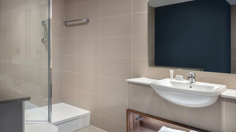 <b>Delta Hotels Bristol City Centre Room</b>. Images powered by <a href="https://www.leonardoworldwide.com/" title="Leonardo Worldwide" target="_blank">Leonardo</a>.
