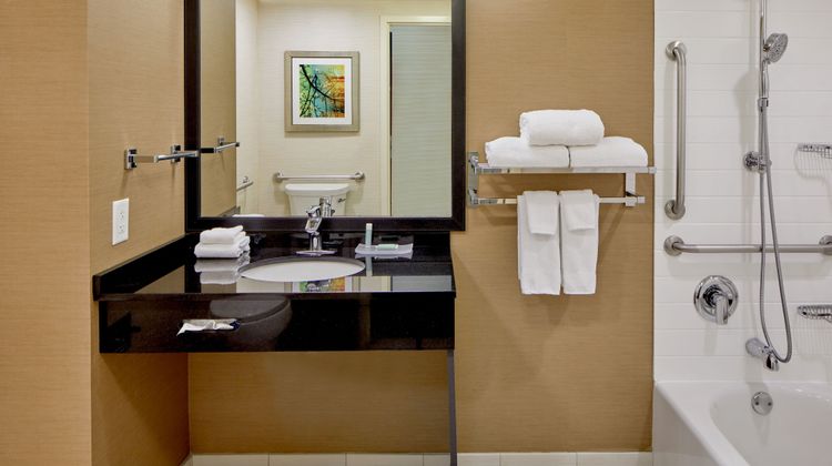 Fairfield Inn/Stes Atlanta Lithia Spring Room