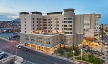 Courtyard Downtown Convention Center