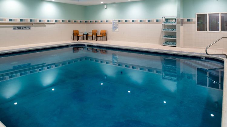 Courtyard High Point Pool
