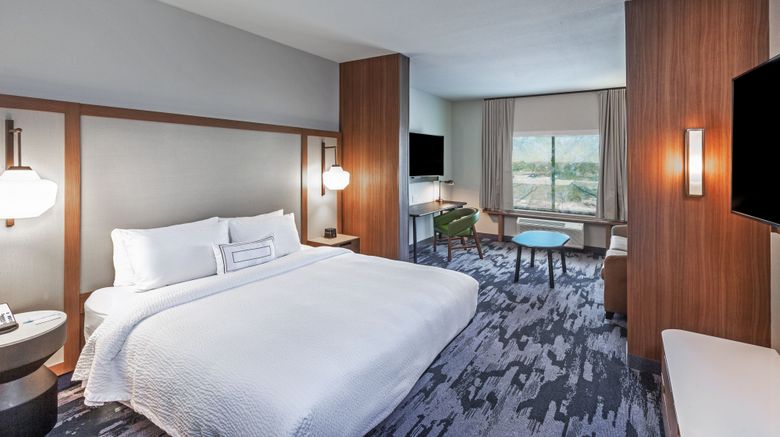 <b>Fairfield Inn & Suites by Marriott Suite</b>. Images powered by <a href="https://www.leonardoworldwide.com/" title="Leonardo Worldwide" target="_blank">Leonardo</a>.