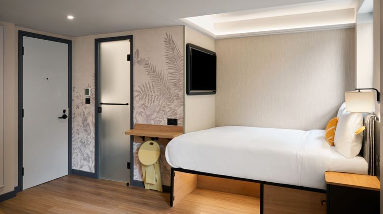 <b>Four Points Express by Sheraton London Room</b>. Images powered by <a href="https://www.leonardoworldwide.com/" title="Leonardo Worldwide" target="_blank">Leonardo</a>.
