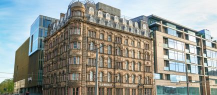 Old Waverley Hotel Exterior