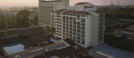 Santa Clara Marriott Exterior