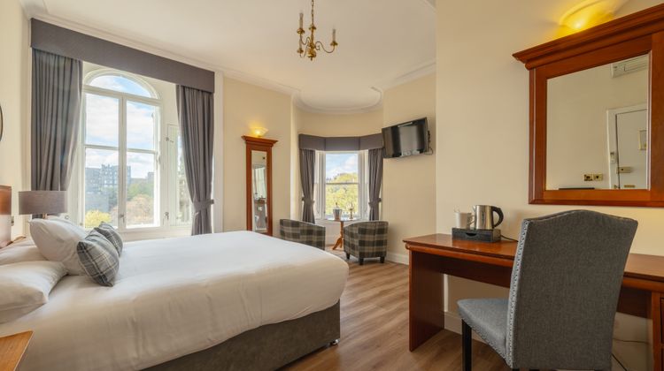 Old Waverley Hotel Room