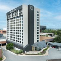 Sheraton Westport Plaza Hotel St. Louis