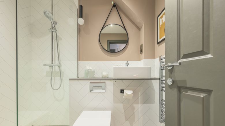 <b>Holyrood Aparthotel Room</b>. Images powered by <a href="https://www.leonardoworldwide.com/" title="Leonardo Worldwide" target="_blank">Leonardo</a>.
