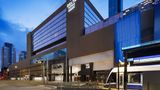 Delta Hotels Edmonton Centre Suites Exterior