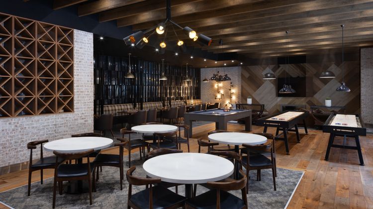 Delta Hotels Edmonton Centre Suites Restaurant