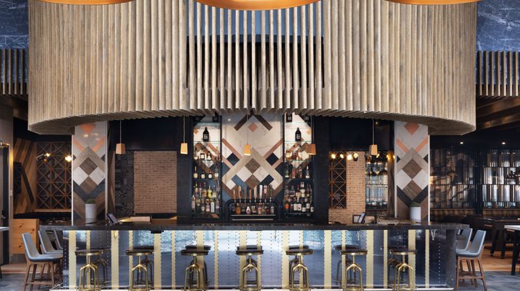 Delta Hotels Edmonton Centre Suites Restaurant
