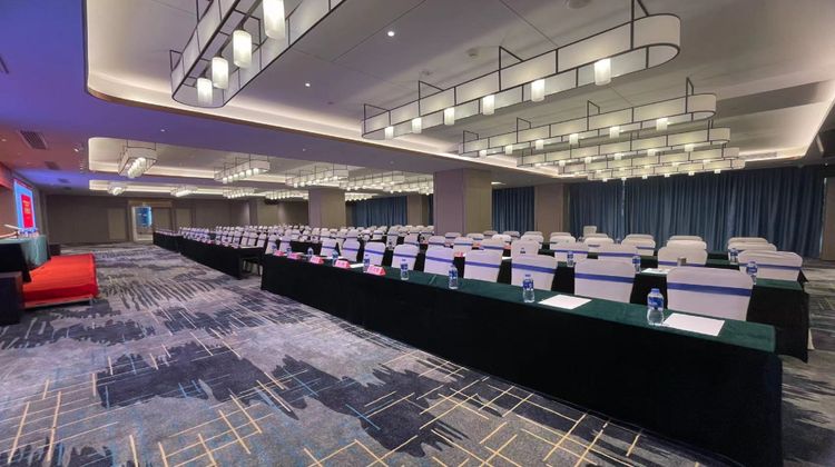 Holiday Inn Express Changzhou Xinbei Meeting