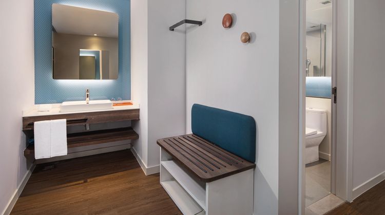 Holiday Inn Exp Langfang New Chaoyang Room