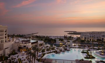 Jumeirah Gulf of Bahrain Resort & Spa