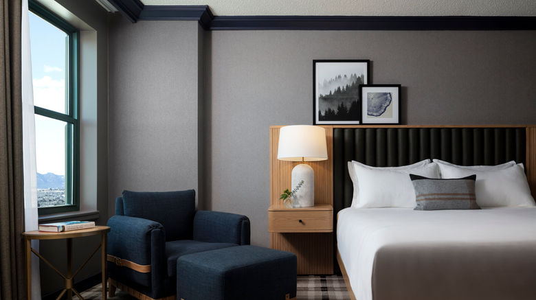 <b>Omni Interlocken Hotel Room</b>. Images powered by <a href="https://www.leonardoworldwide.com/" title="Leonardo Worldwide" target="_blank">Leonardo</a>.