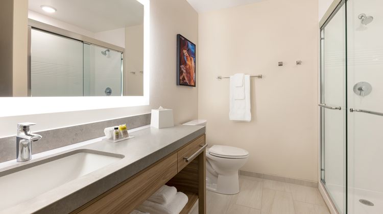 Candlewood Suites Navasota Room