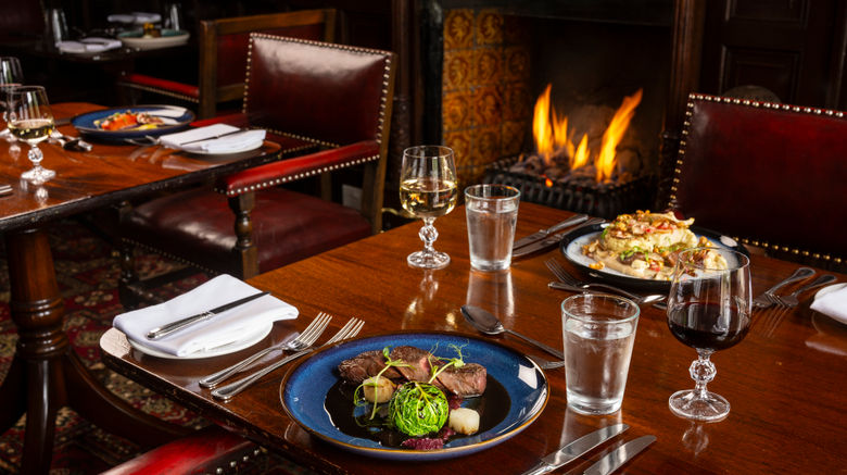 <b>Knipoch Hotel Restaurant</b>. Images powered by <a href="https://www.leonardoworldwide.com/" title="Leonardo Worldwide" target="_blank">Leonardo</a>.