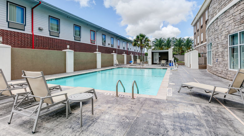 <b>Holiday Inn Express & Suites Clute - Lak Pool</b>. Images powered by <a href="https://www.leonardoworldwide.com/" title="Leonardo Worldwide" target="_blank">Leonardo</a>.