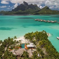 Four Seasons Resort Bora Bora