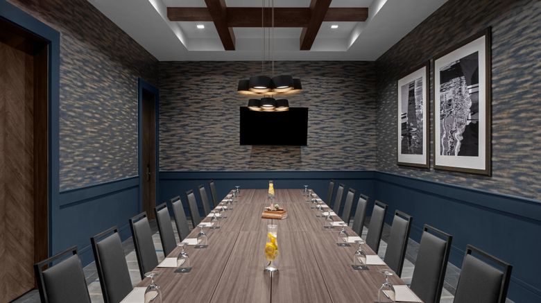 <b>Renaissance Columbus Westerville-Polaris Meeting</b>. Images powered by <a href="https://www.leonardoworldwide.com/" title="Leonardo Worldwide" target="_blank">Leonardo</a>.
