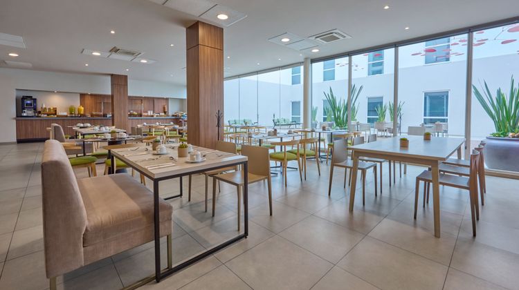 City Express Plus by Marriott Restaurant