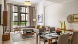 Marriott Exec Apts City Walk Suite