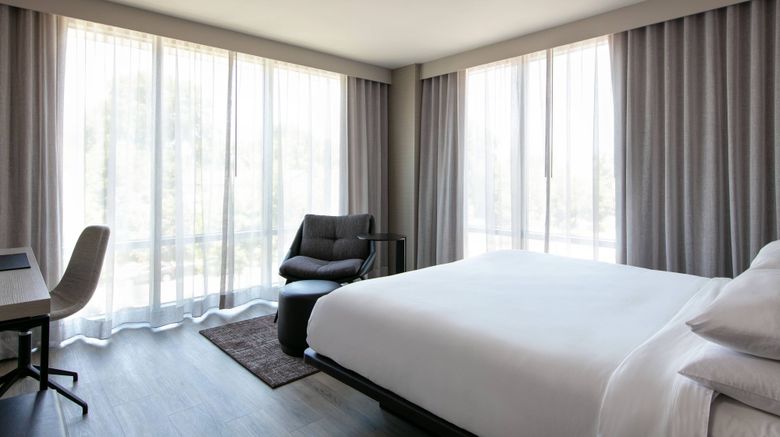 <b>AC Hotel by Marriott Palo Alto Room</b>. Images powered by <a href="https://www.leonardoworldwide.com/" title="Leonardo Worldwide" target="_blank">Leonardo</a>.