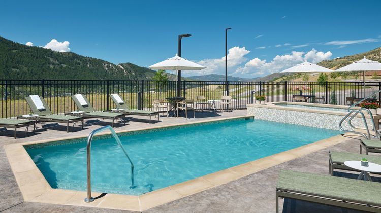 SpringHill Suites Avon Vail Valley Pool