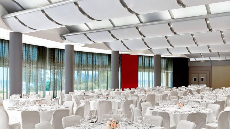Le Meridien Beach Plaza Meeting