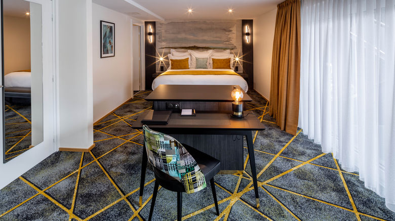 <b>Garrigae Villa La Florangerie Suite</b>. Images powered by <a href="https://www.leonardoworldwide.com/" title="Leonardo Worldwide" target="_blank">Leonardo</a>.