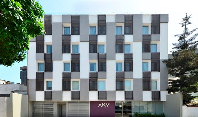 Aku Hotels Exterior