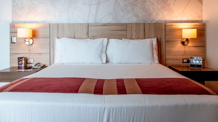 Aku Hotels Room