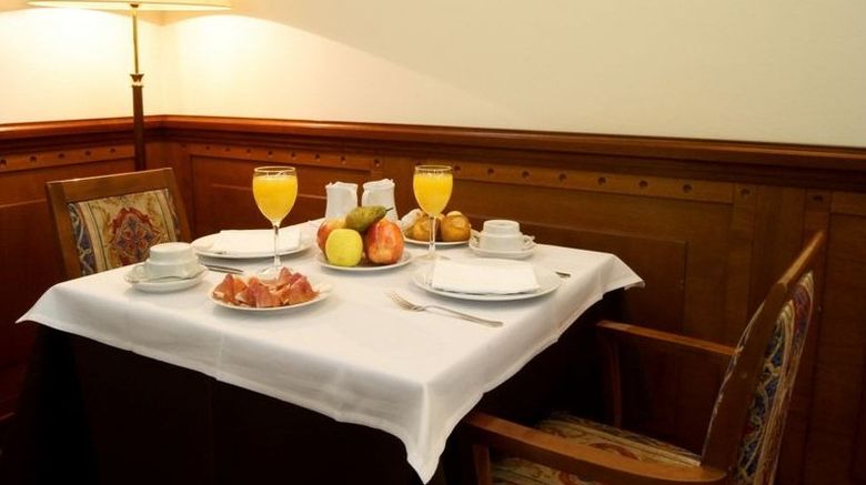 <b>Hotel Xalet Verdu Restaurant</b>. Images powered by <a href="https://www.leonardoworldwide.com/" title="Leonardo Worldwide" target="_blank">Leonardo</a>.